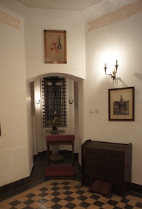 Image gallery image